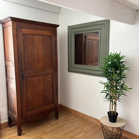 2 Dans Le Centre De Apartamento *