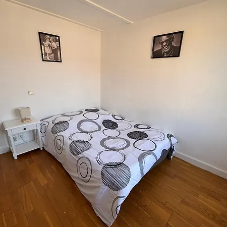 2 Dans Le Centre De * 코골렝